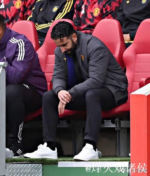 阿莫林执教曼联英超胜率仅33%,创队史主帅最低纪录 阿莫林执教曼联英超胜率仅33%,创队史主帅最低纪录